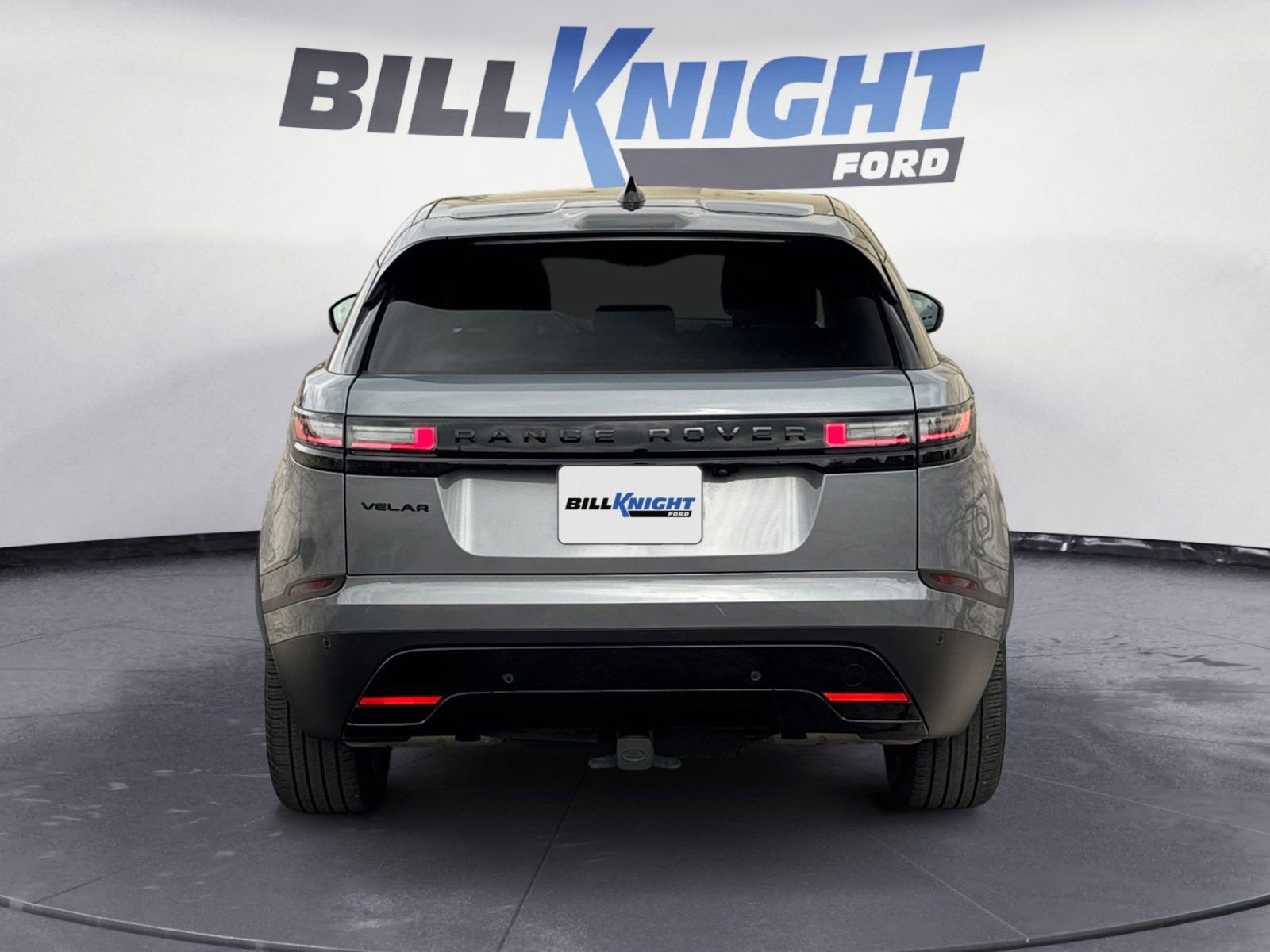 Used 2025 Land Rover Range Rover Velar S image 4