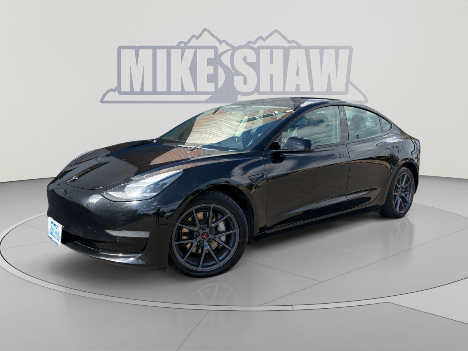 Used 2022 Tesla Model 3 Standard Range RWD image 1