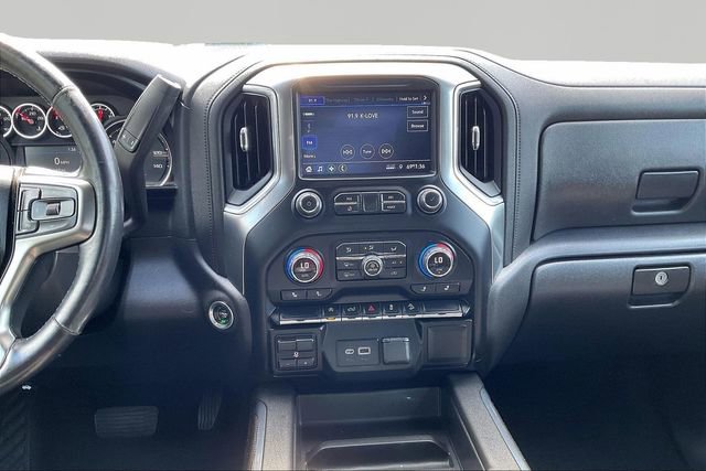 Used 2022 Chevrolet Silverado 1500 LT Trail Boss w/ Bed Protection Package image 9