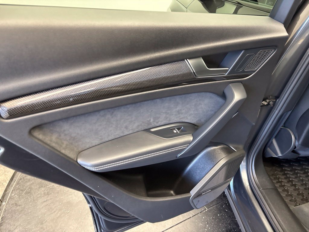 Used 2024 Audi SQ5 Premium Plus AWD/4WD image 22