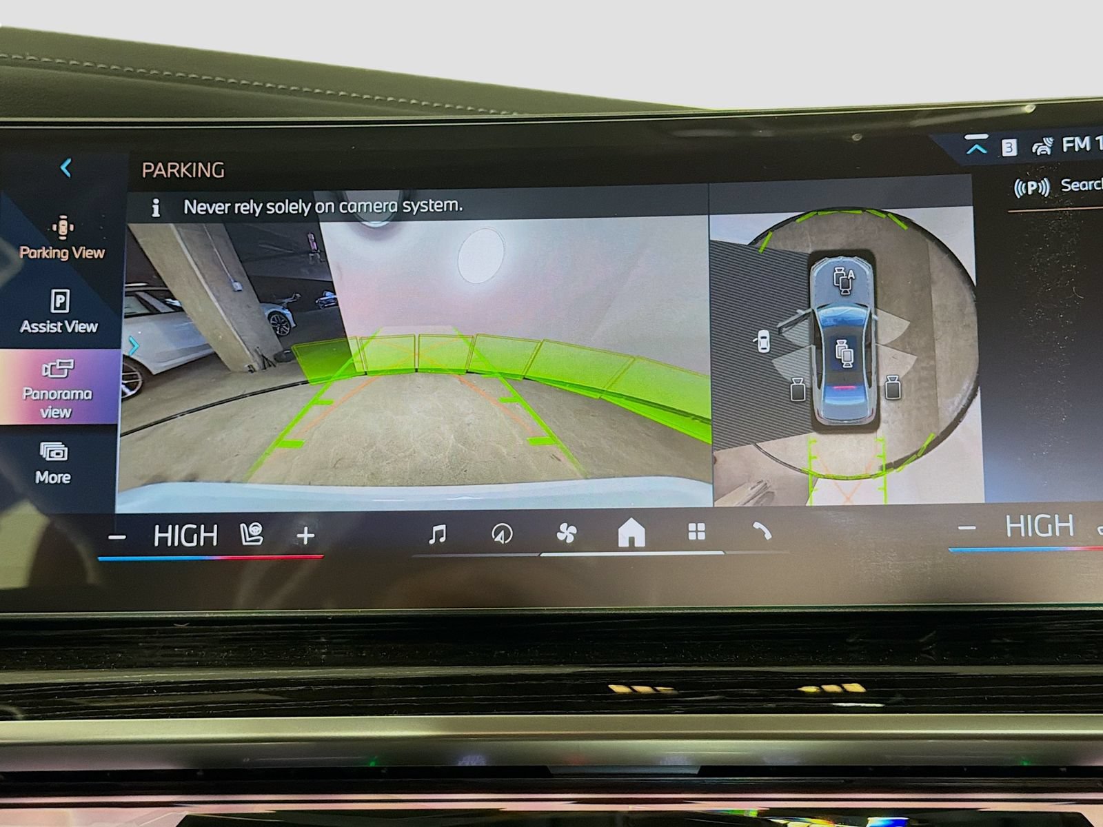 New 2026 BMW i7 xDrive60 AWD/4WD image 14