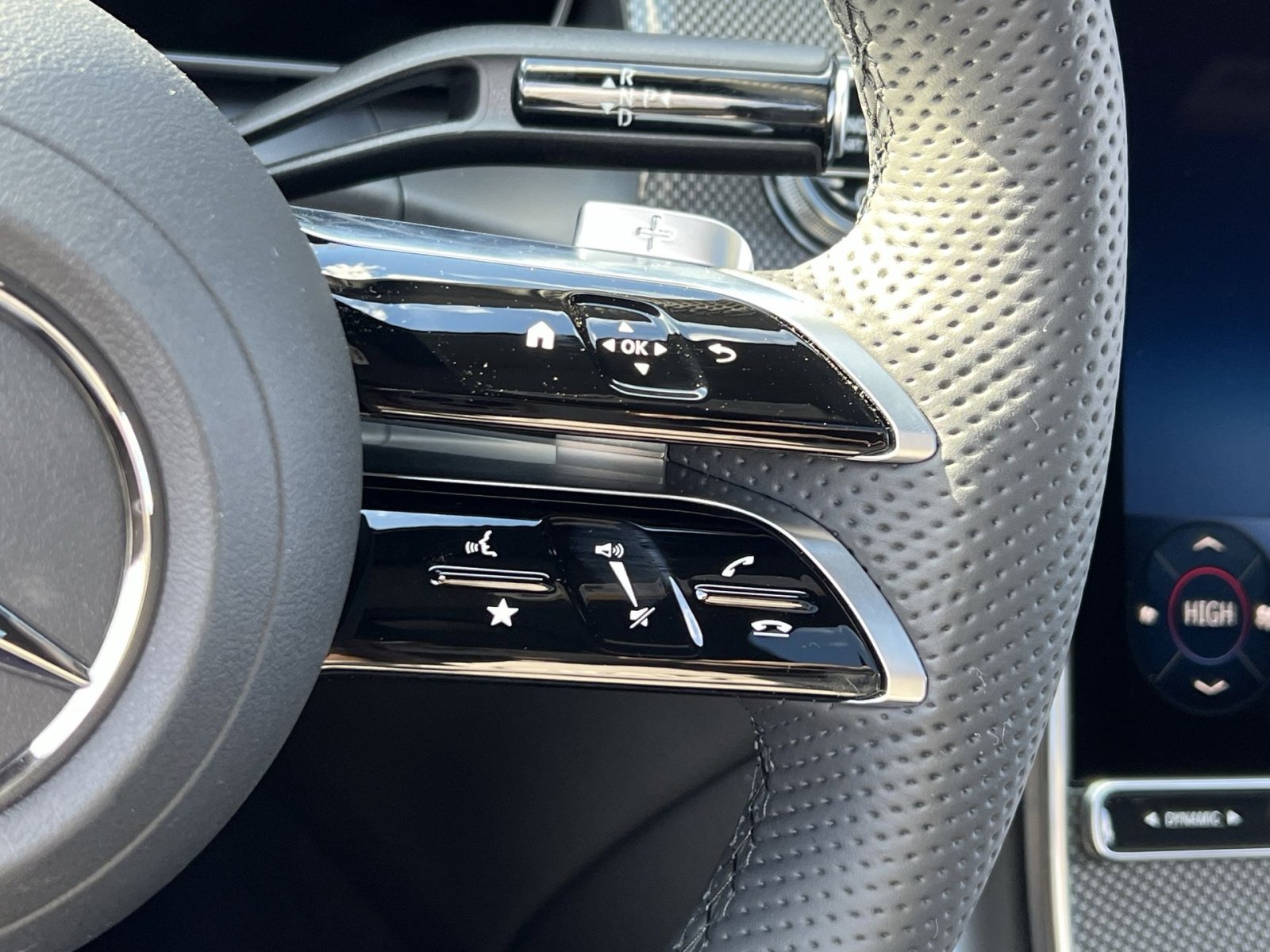 New 2026 Mercedes-Benz GLC 300 4MATIC image 29