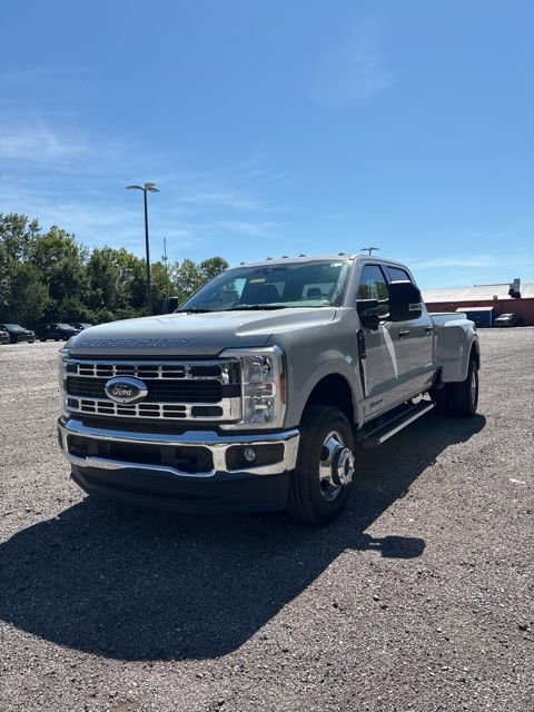 New 2026 Ford F350 XLT w/ 360-Degree Camera Package image 2