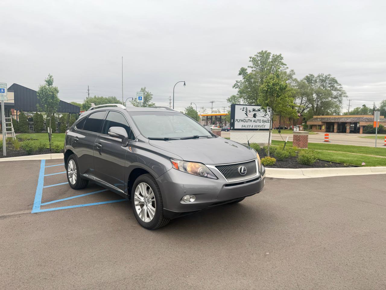 Used 2012 Lexus RX 450h AWD w/ Premium Pkg image 3