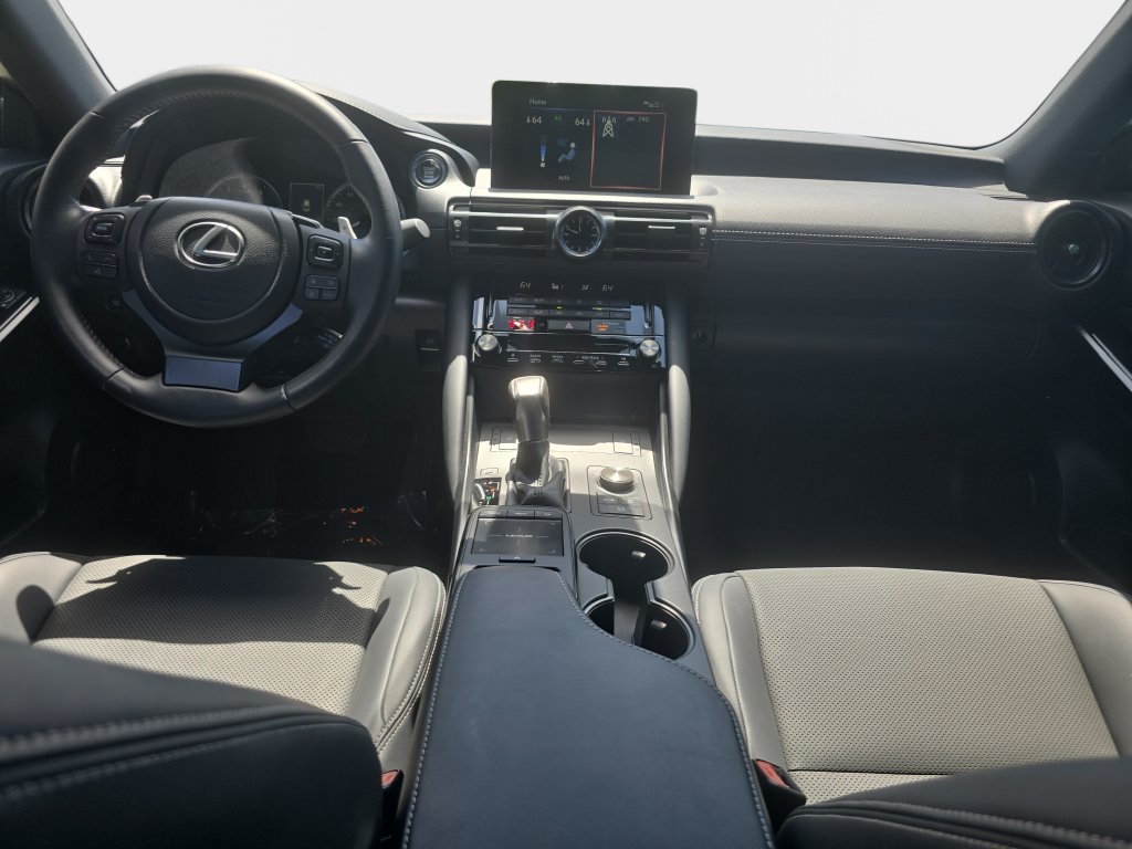 Used 2024 Lexus IS 350 F Sport RWD image 10