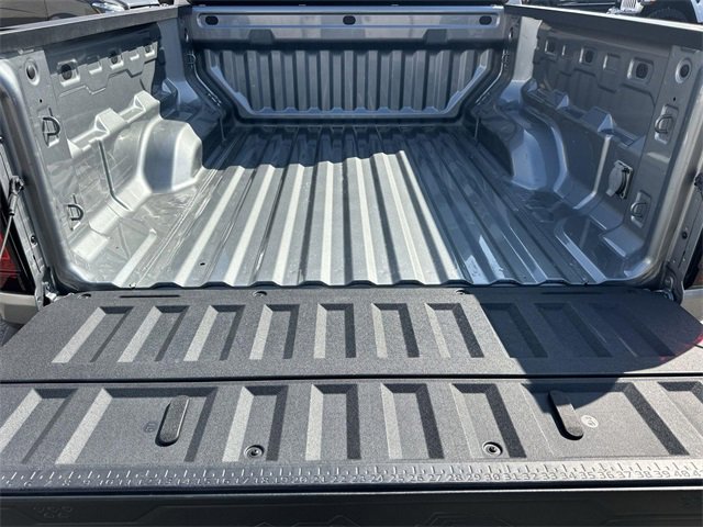 Used 2024 GMC Canyon AT4 w/ Canyon Safety Plus Package image 25