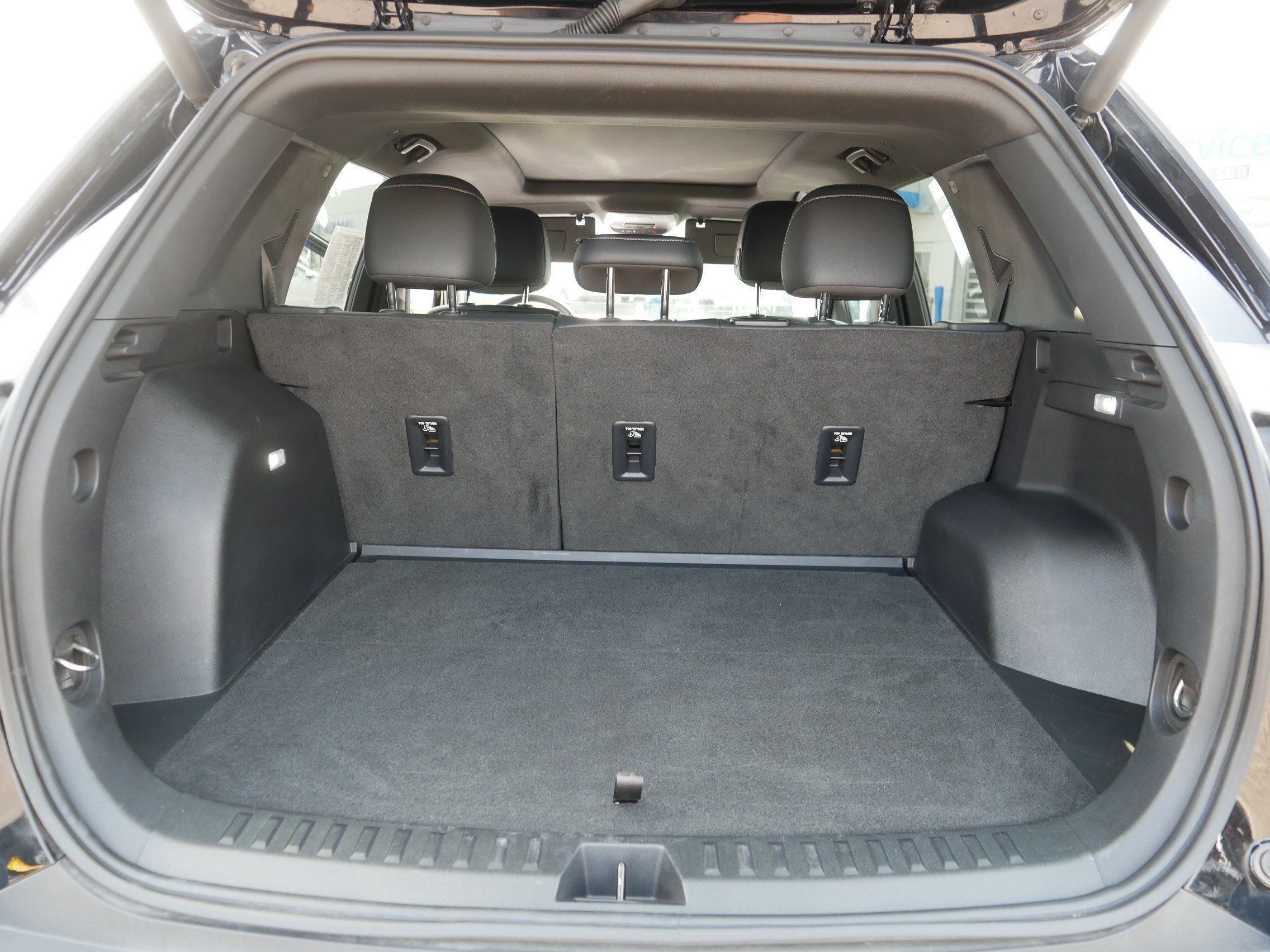 Used 2025 Chevrolet Equinox LT w/ Convenience Package II AWD/4WD image 18