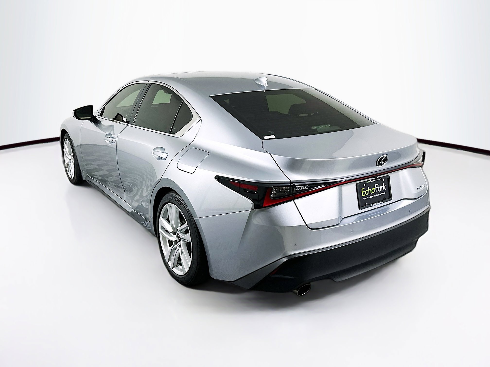 Used 2025 Lexus IS 300 w/ Comfort Package RWD image 5