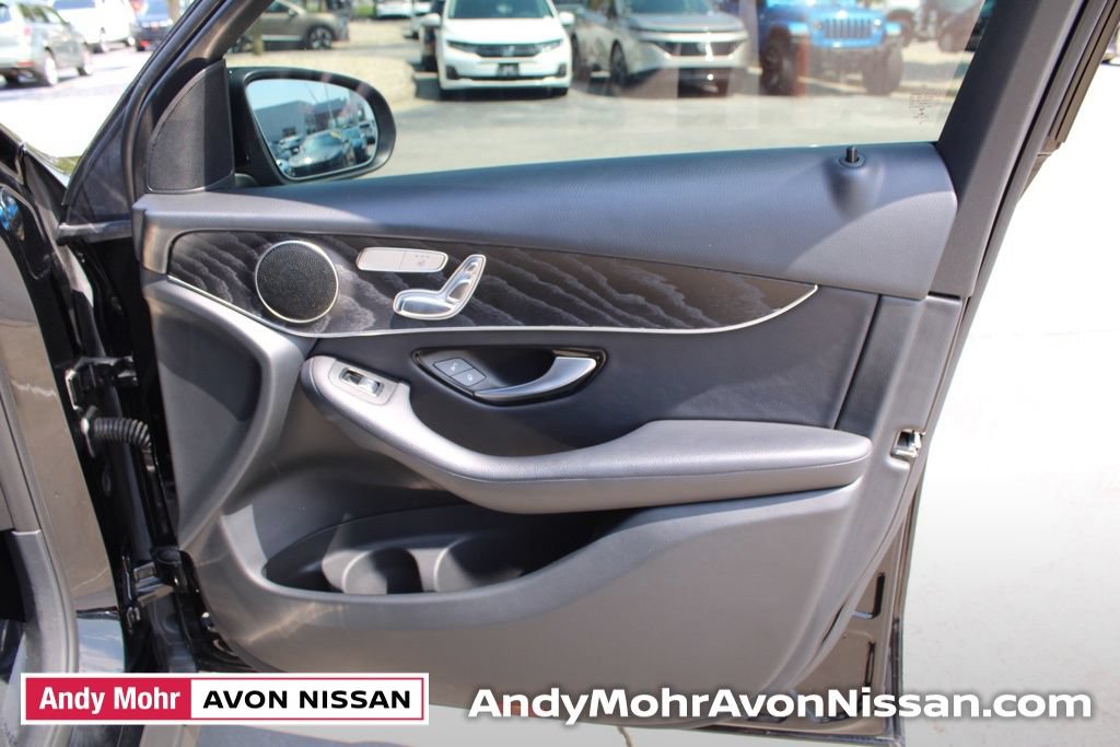 Used 2018 Mercedes-Benz GLC 300 4MATIC image 22