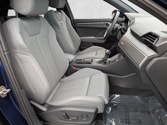 Certified 2025 Audi Q3 2.0T Premium w/ Convenience Package image 21