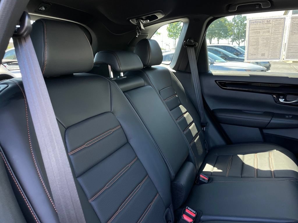 Used 2025 Honda CR-V Sport Touring image 37