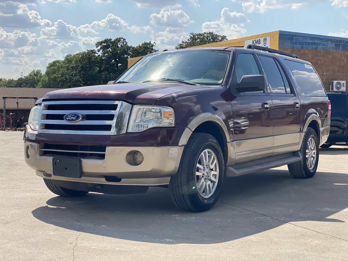 Used 2011 Ford Expedition EL XLT w/ 201A Rapid Spec Order Code RWD image 3