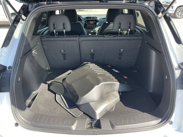 Used 2023 Chevrolet TrailBlazer RS w/ Convenience Package AWD/4WD image 22