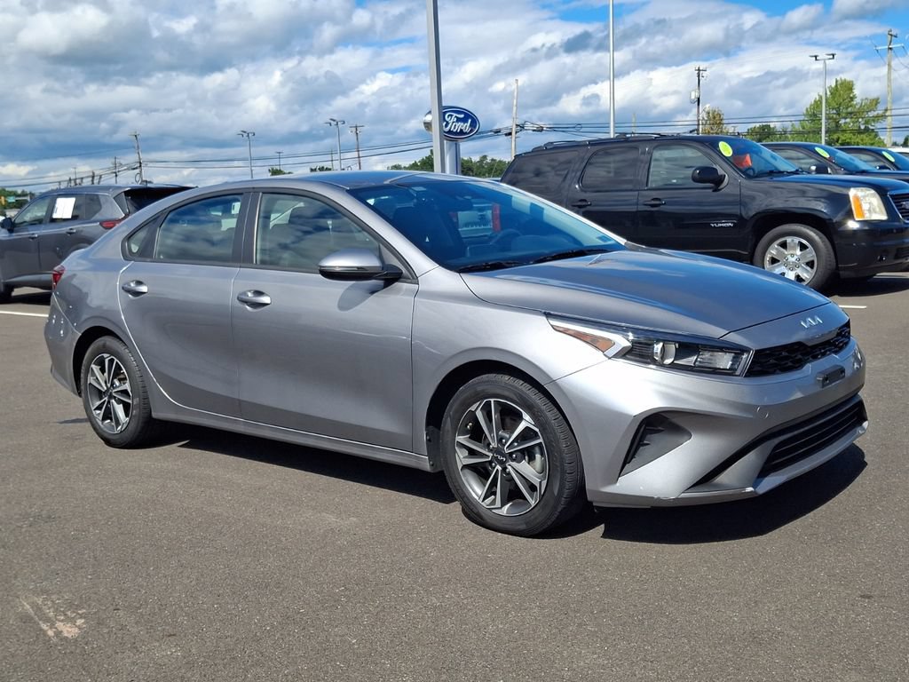 Used 2024 Kia Forte LXS w/ LXS Technology Package FWD video 1