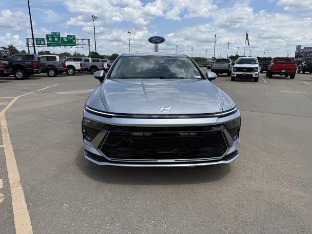 Used 2024 Hyundai Sonata SEL FWD image 3