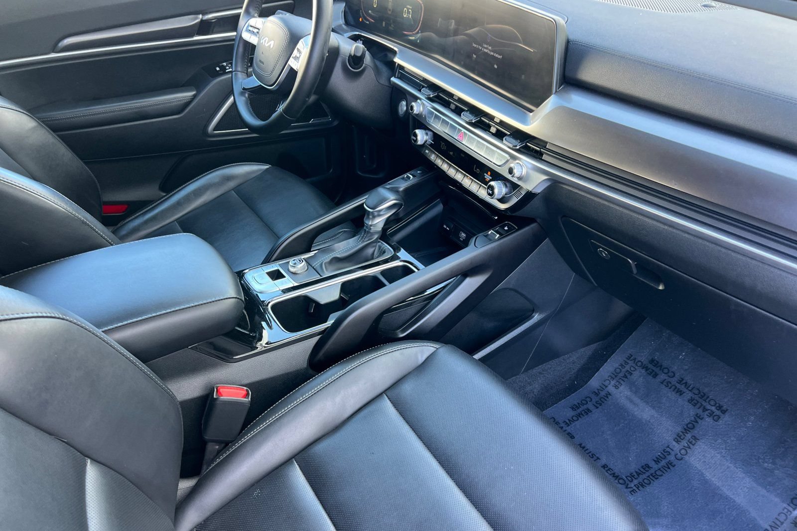 Used 2024 Kia Telluride S FWD image 19