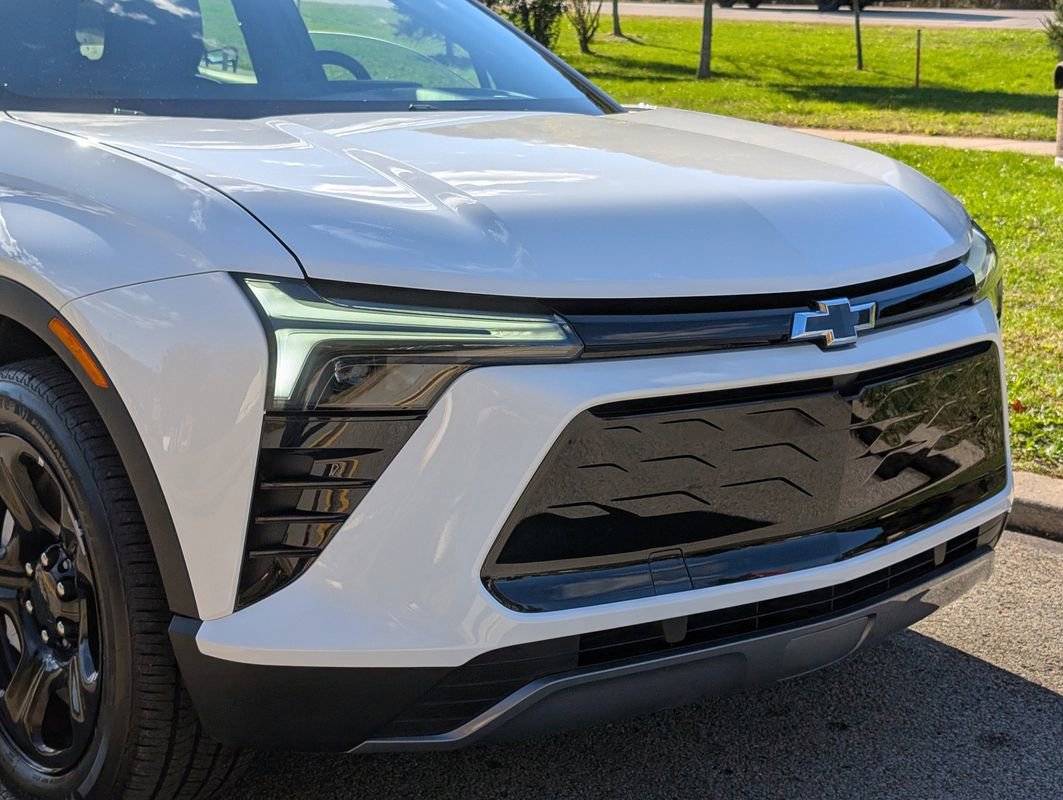 Used 2025 Chevrolet Blazer EV AWD Police image 19