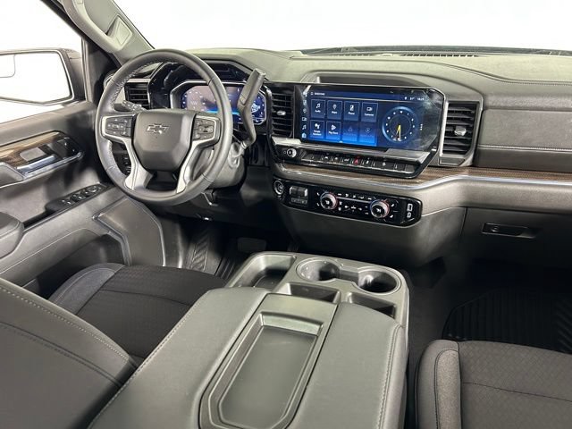 Used 2024 Chevrolet Silverado 1500 RST w/ Z71 Off-Road Package AWD/4WD image 21