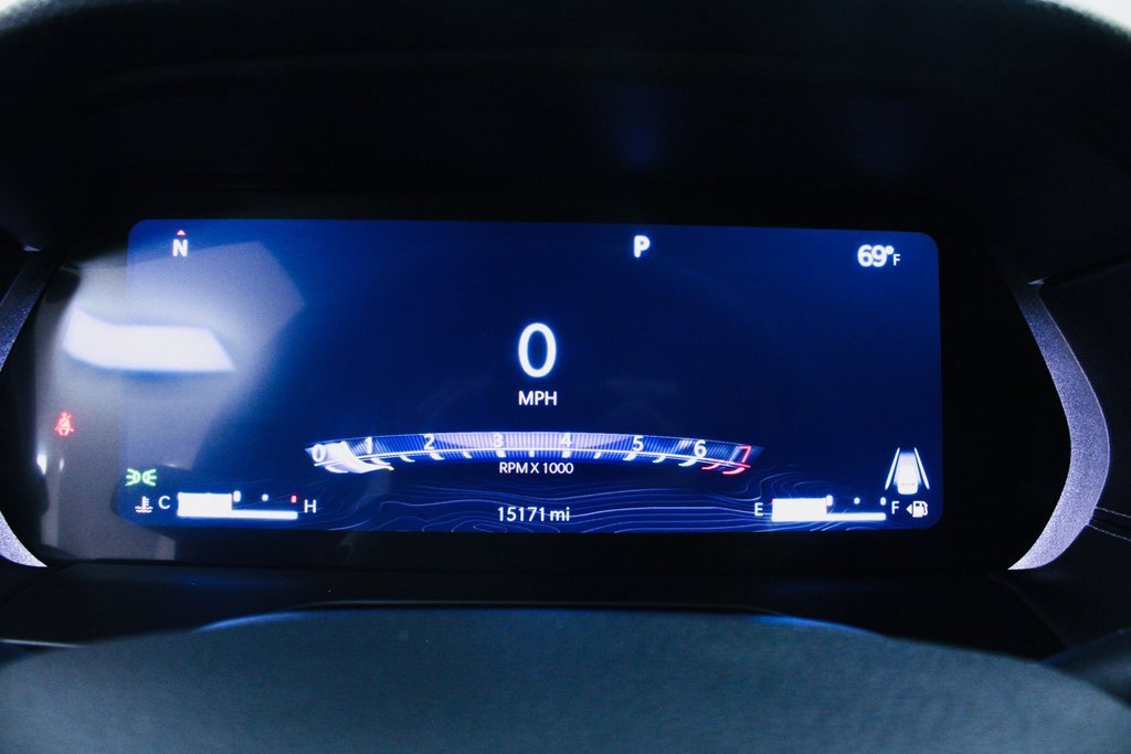 Used 2024 Jeep Grand Cherokee Limited w/ Black Appearance Package image 12