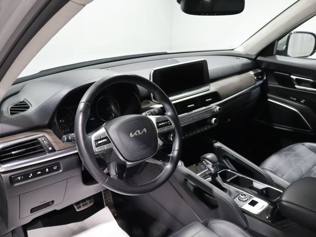 Used 2022 Kia Telluride SX w/ SX Prestige Package AWD/4WD image 17