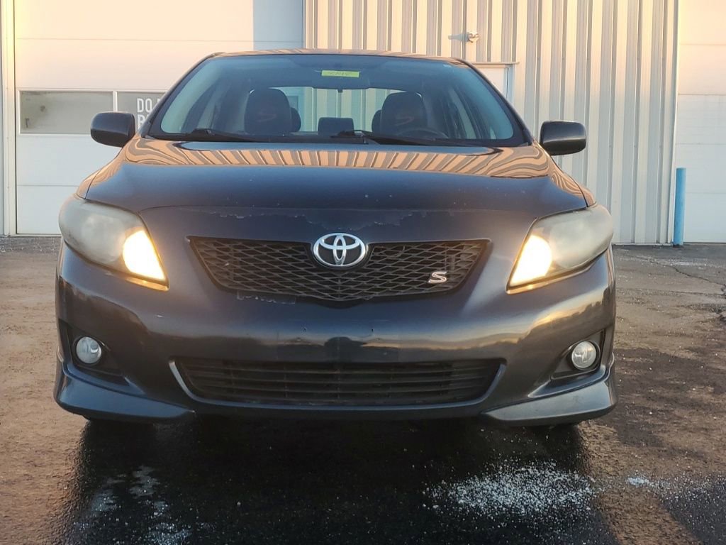 Used 2010 Toyota Corolla S image 2