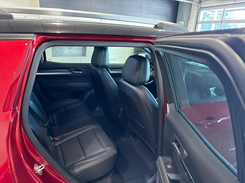 New 2027 GMC Terrain Elevation w/ Elevation Premium Package AWD/4WD image 14