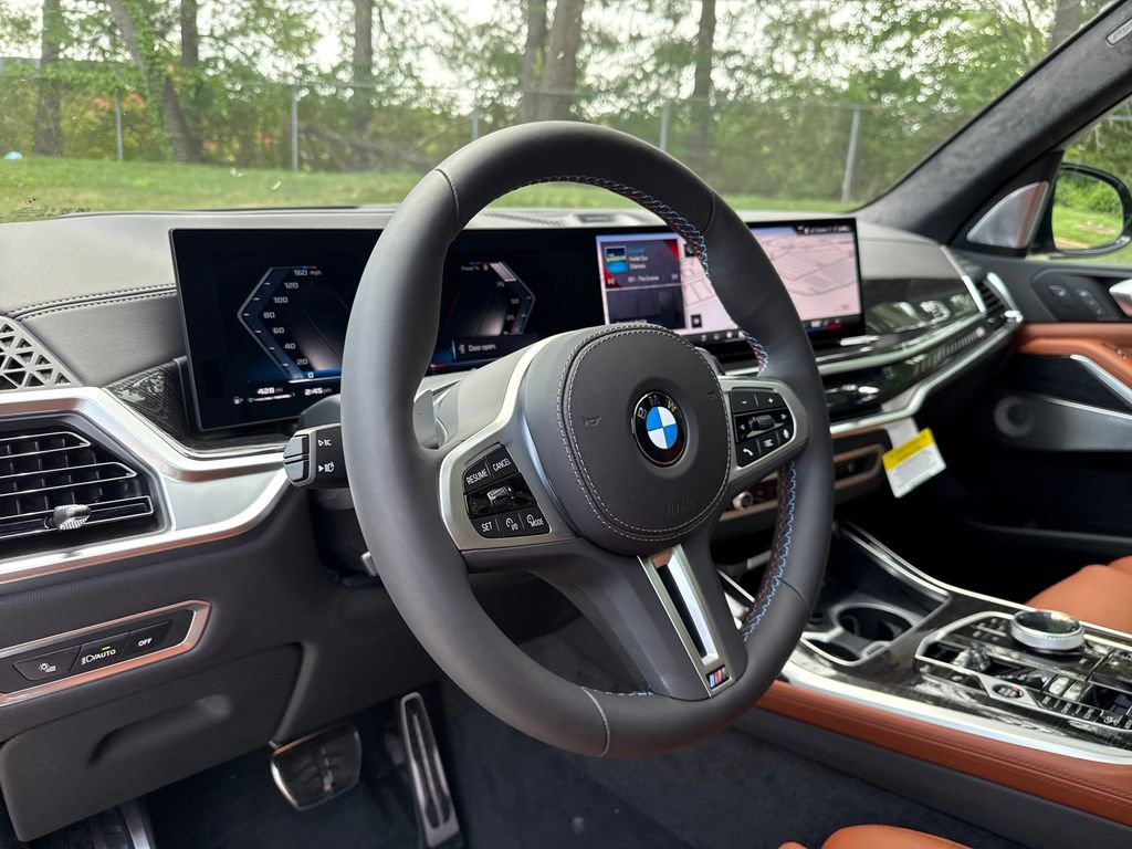 New 2027 BMW X7 M60i AWD/4WD image 13