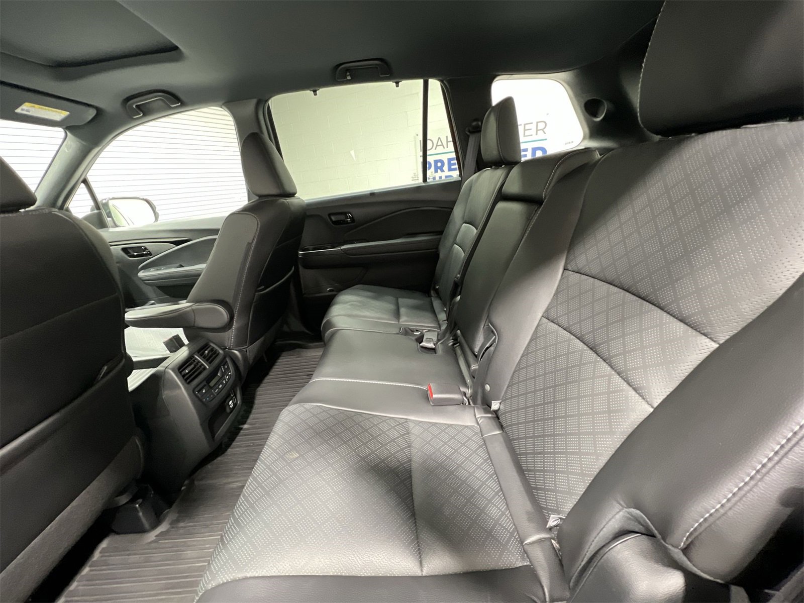 Used 2022 Honda Passport Elite image 23