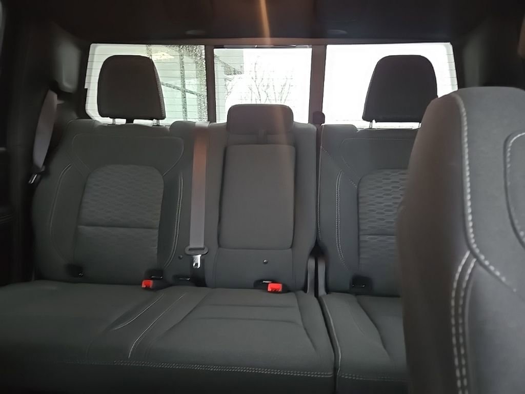Used 2025 RAM 1500 Big Horn image 39