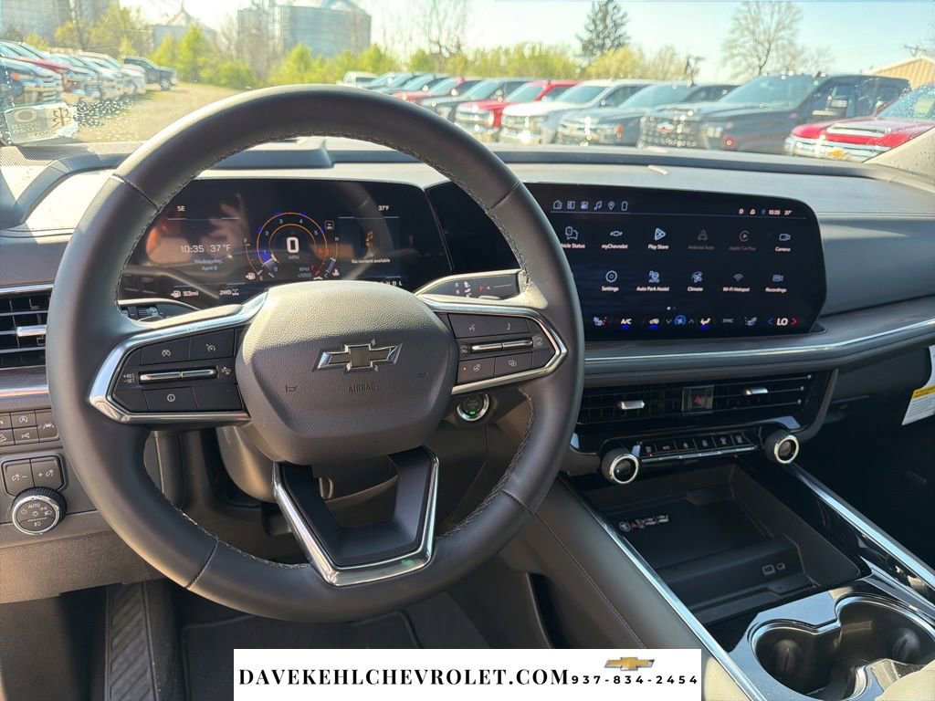 Used 2026 Chevrolet Suburban Z71 w/ Comfort Package AWD/4WD image 15