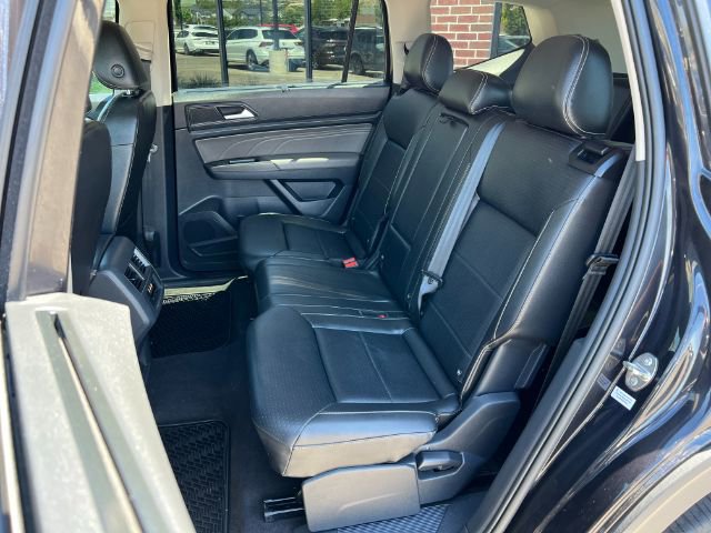 Used 2022 Volkswagen Atlas SE image 23