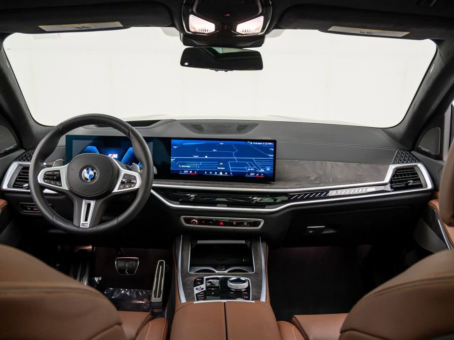 Certified 2025 BMW X7 M60i w/ Executive Package AWD/4WD image 19