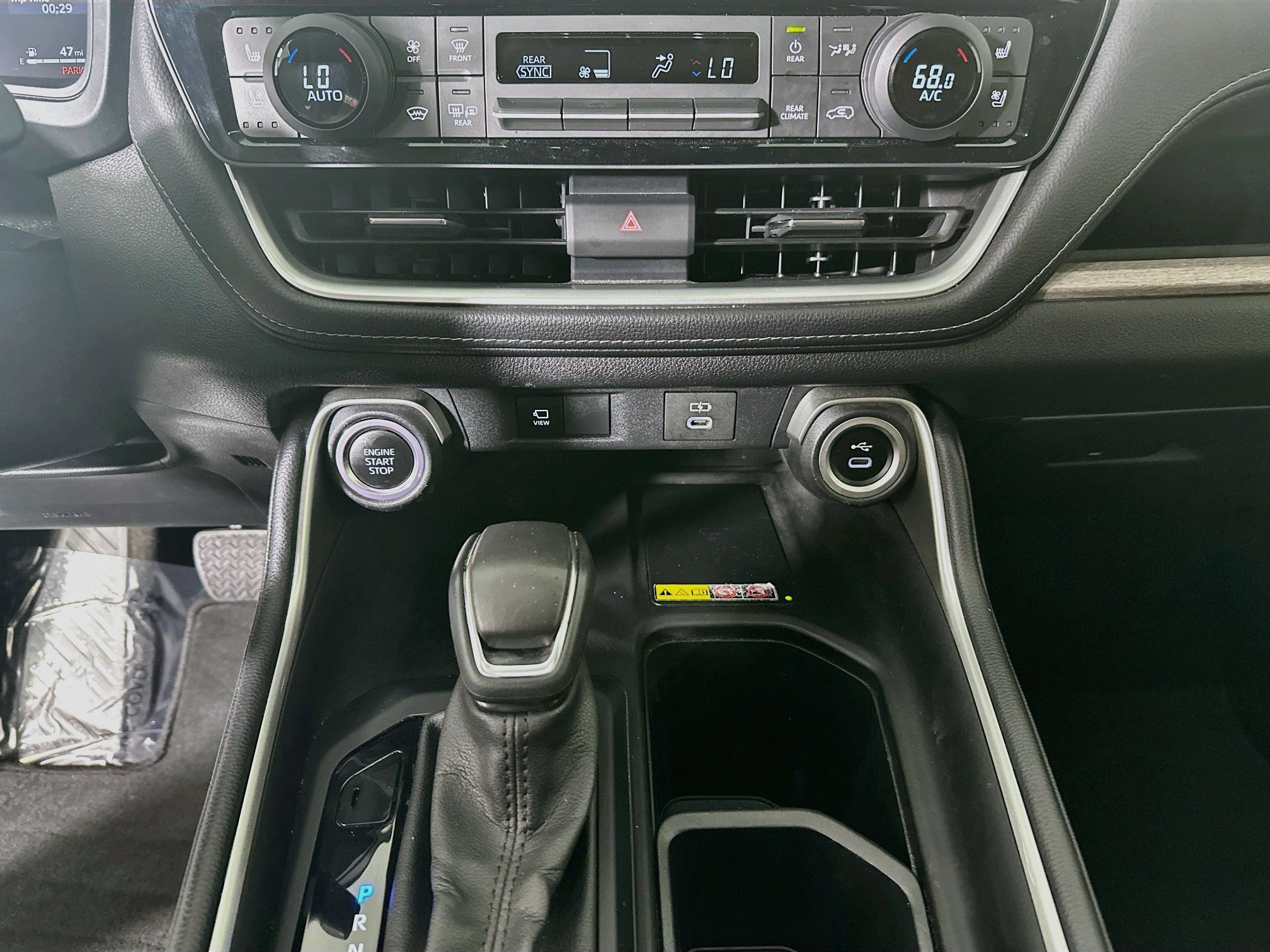 Used 2024 Toyota Grand Highlander AWD image 23