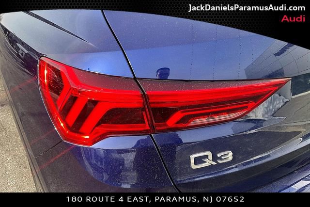 Used 2023 Audi Q3 2.0T Premium Plus w/ Premium Plus Package image 28