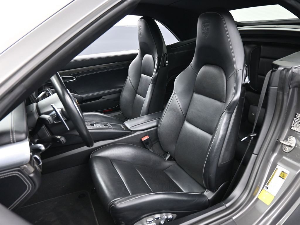 Certified 2016 Porsche 911 Turbo S AWD/4WD image 5
