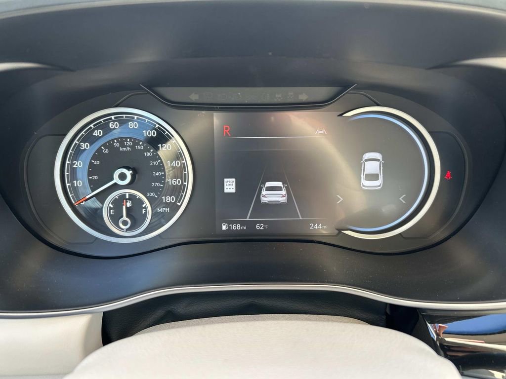 New 2026 Genesis G70 2.5T Prestige image 37