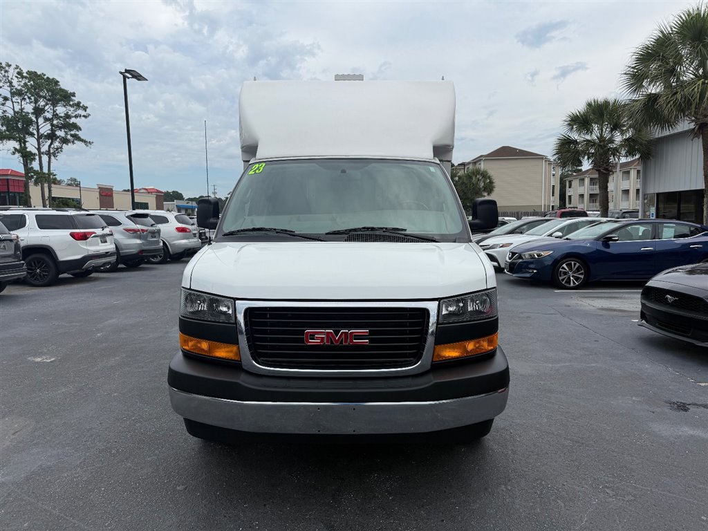 Used 2023 GMC Savana 3500 w/ Power Convenience Package image 7