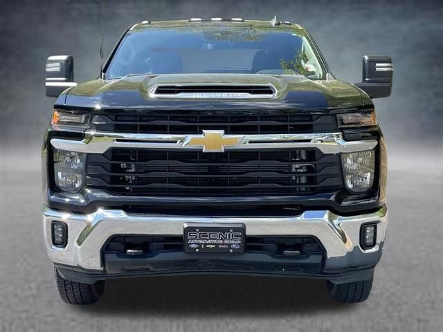Used 2024 Chevrolet Silverado 3500 LT w/ Convenience Package AWD/4WD image 26