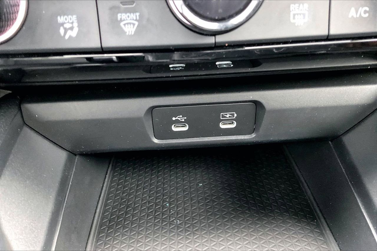 Used 2023 Honda Accord Sport image 17