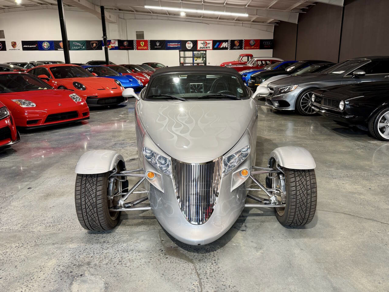 Used 2001 Plymouth Prowler image 5