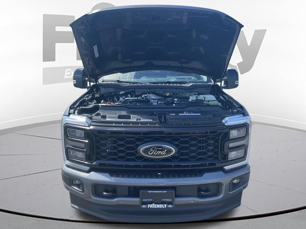 New 2026 Ford F350 Lariat w/ Black Appearance Package AWD/4WD image 36