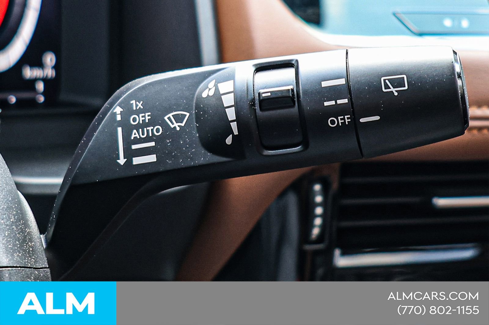 Used 2025 Nissan Rogue Platinum w/ Tech Package FWD image 26