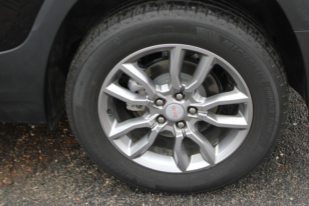 Used 2024 GMC Terrain SLT image 51