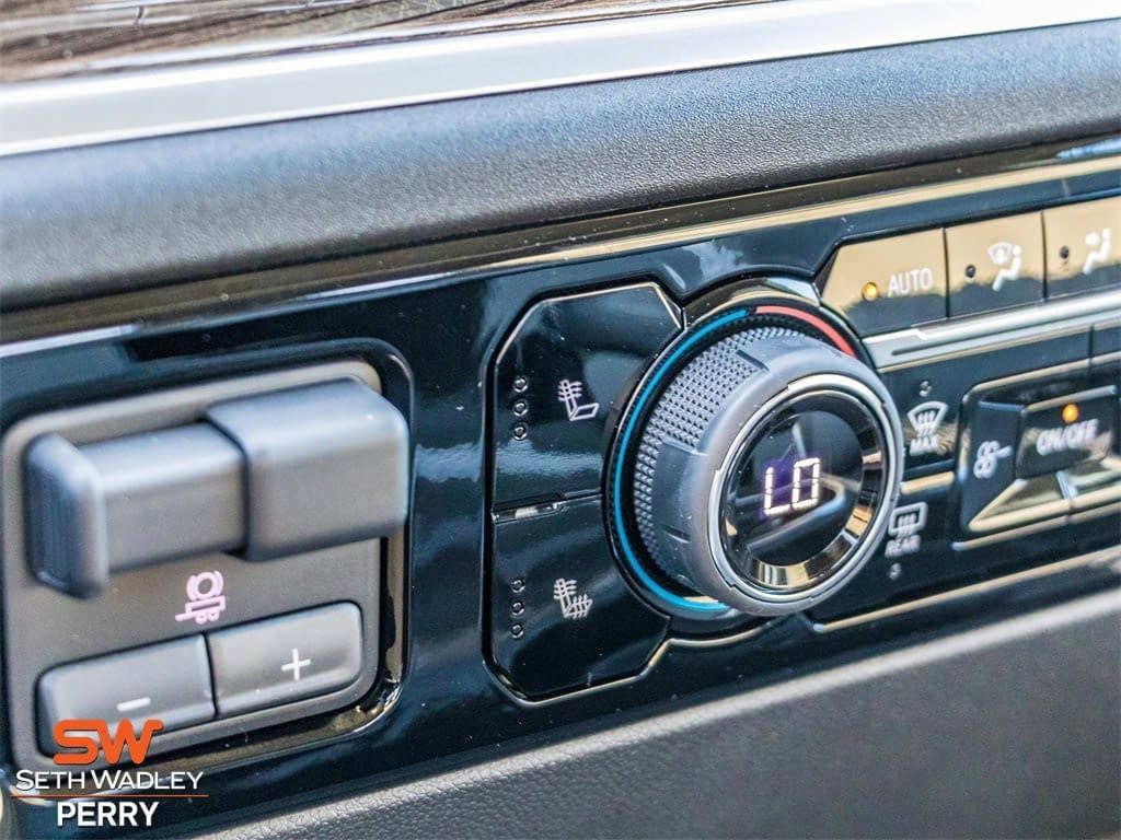 New 2025 Chevrolet Silverado 2500 LT w/ Trail Boss Package image 36