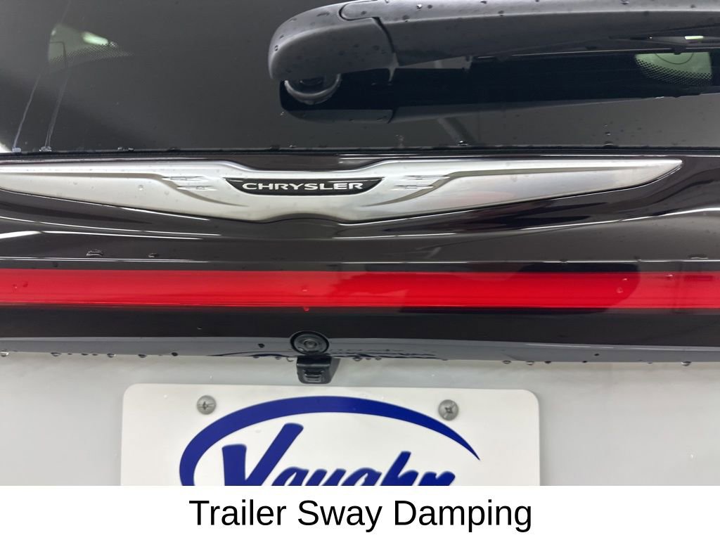 New 2026 Chrysler Pacifica Pinnacle image 14