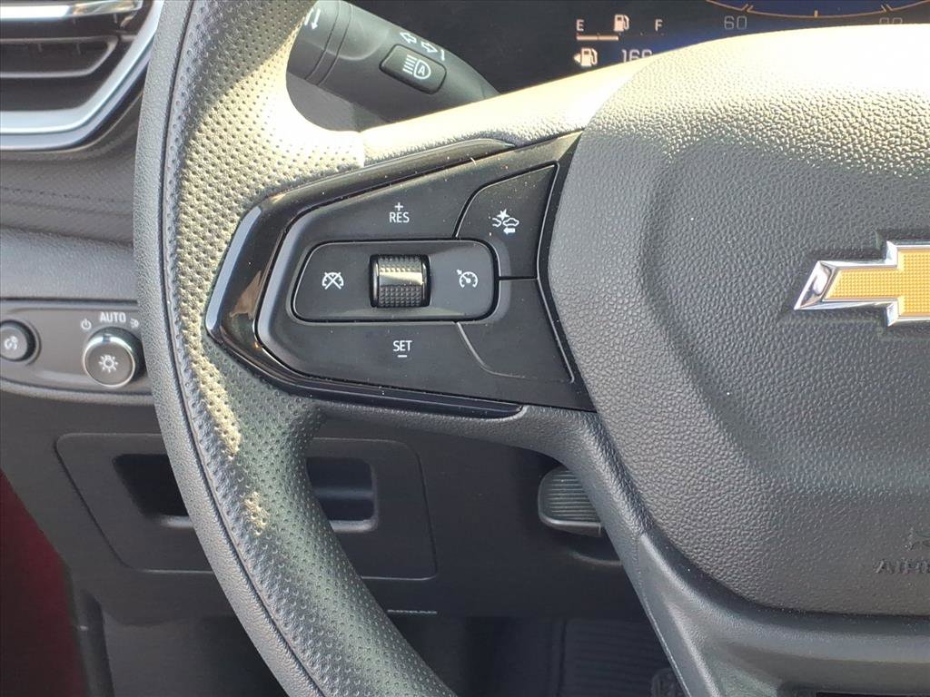 Used 2025 Chevrolet TrailBlazer LS w/ LS Convenience Package image 16