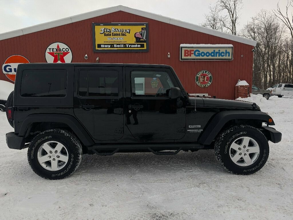 Used 2014 Jeep Wrangler Unlimited Sport w/ Quick Order Package 24S image 3