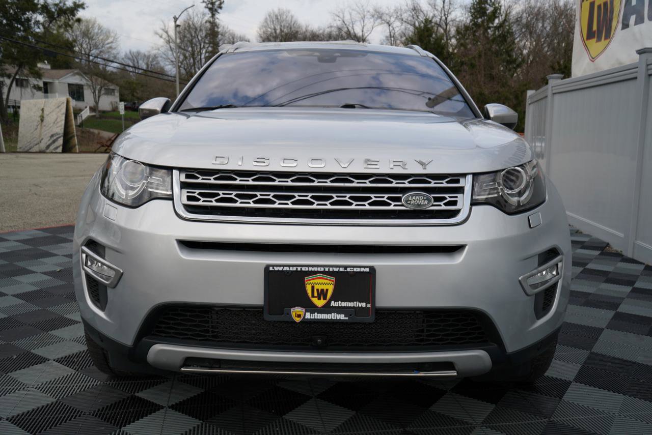 Used 2017 Land Rover Discovery Sport HSE Luxury image 15