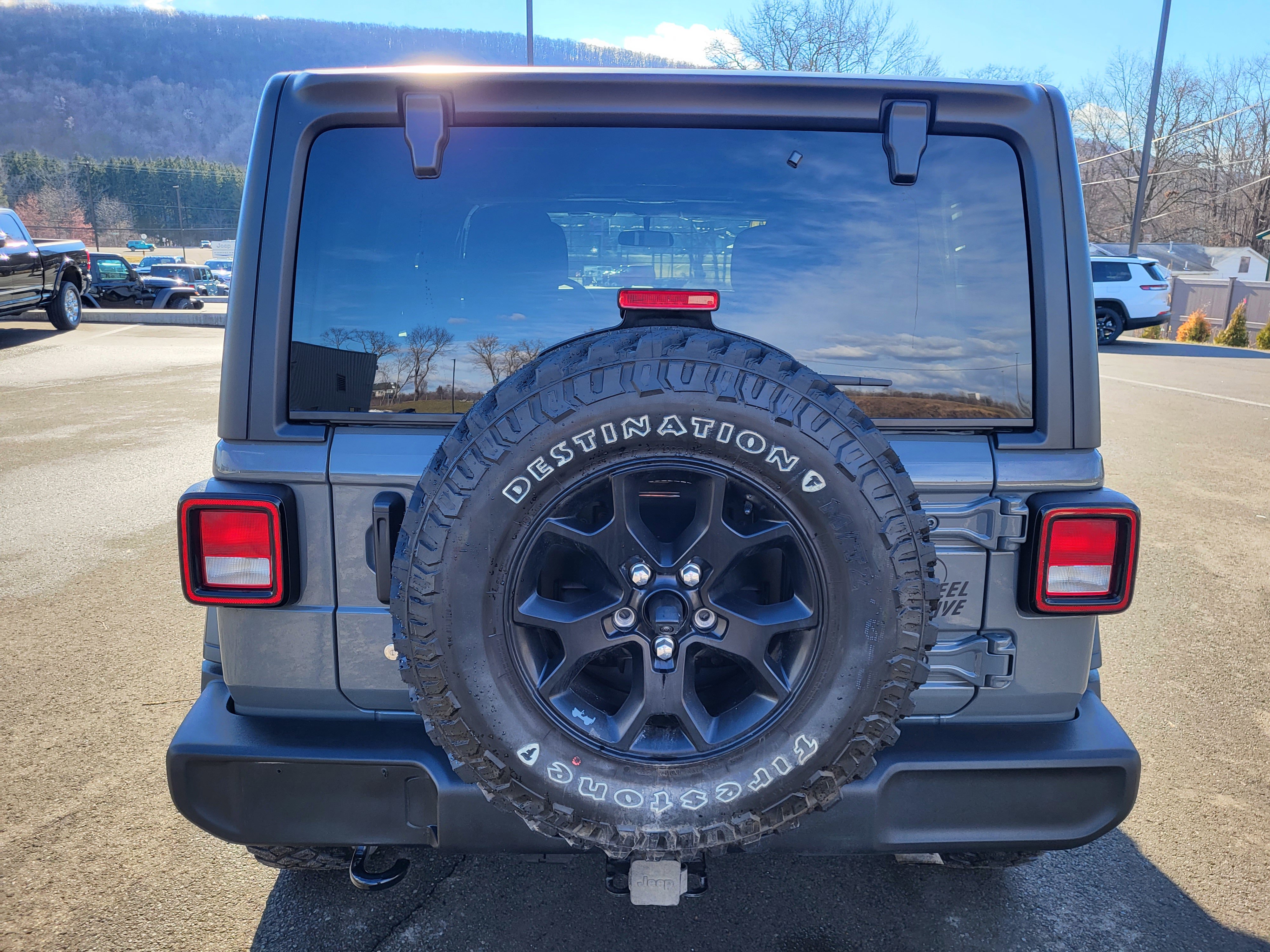 Used 2020 Jeep Wrangler Unlimited Sport image 7