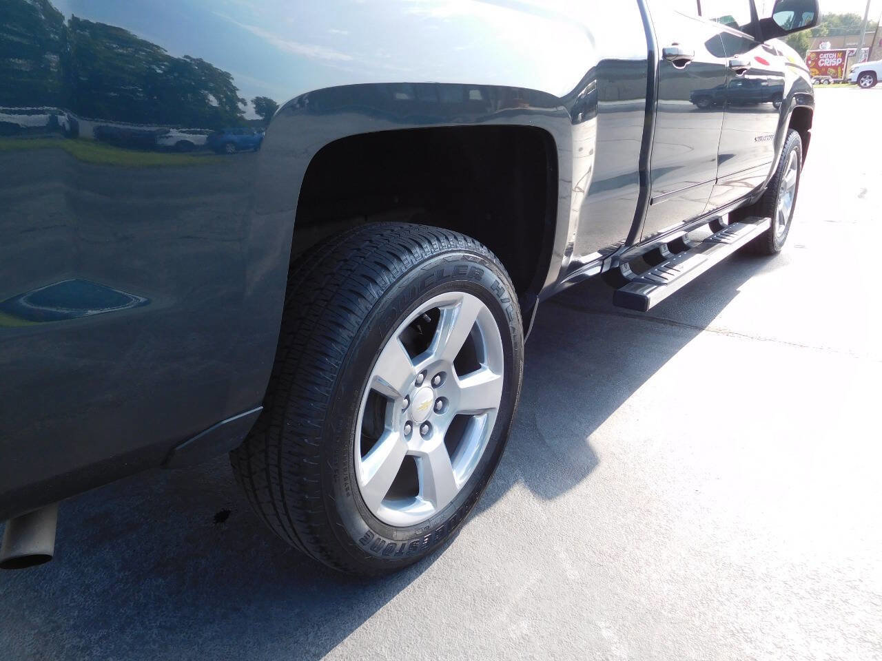 Used 2017 Chevrolet Silverado 1500 LT w/ All Star Edition image 19